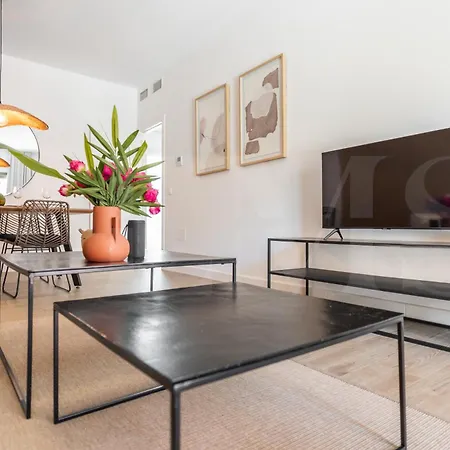 Picturesque With Terrace By Rems Apartment