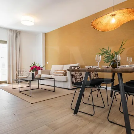 Apartment Picturesque With Terrace By Rems Malaga