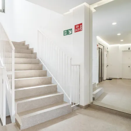 Apartment Picturesque With Terrace By Rems Malaga